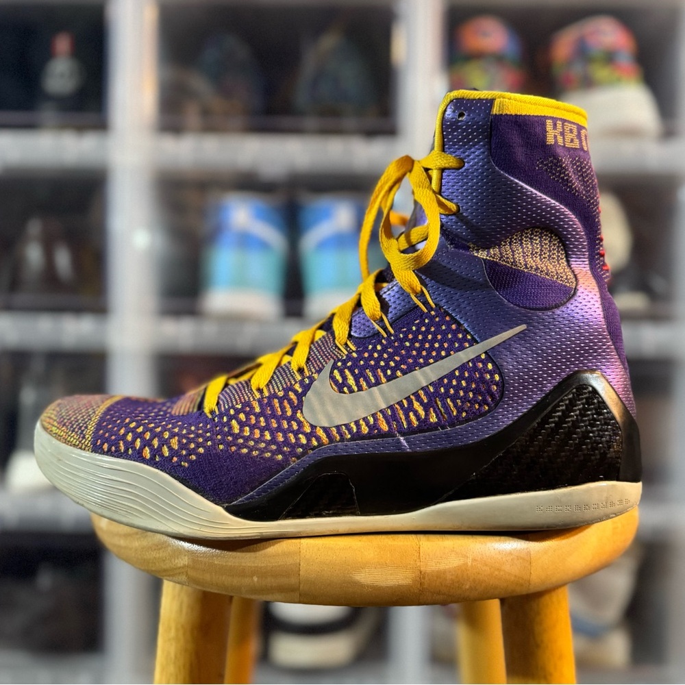 Kobe 9 High Elite “Showtime”